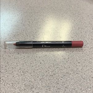 dior lipliner 573